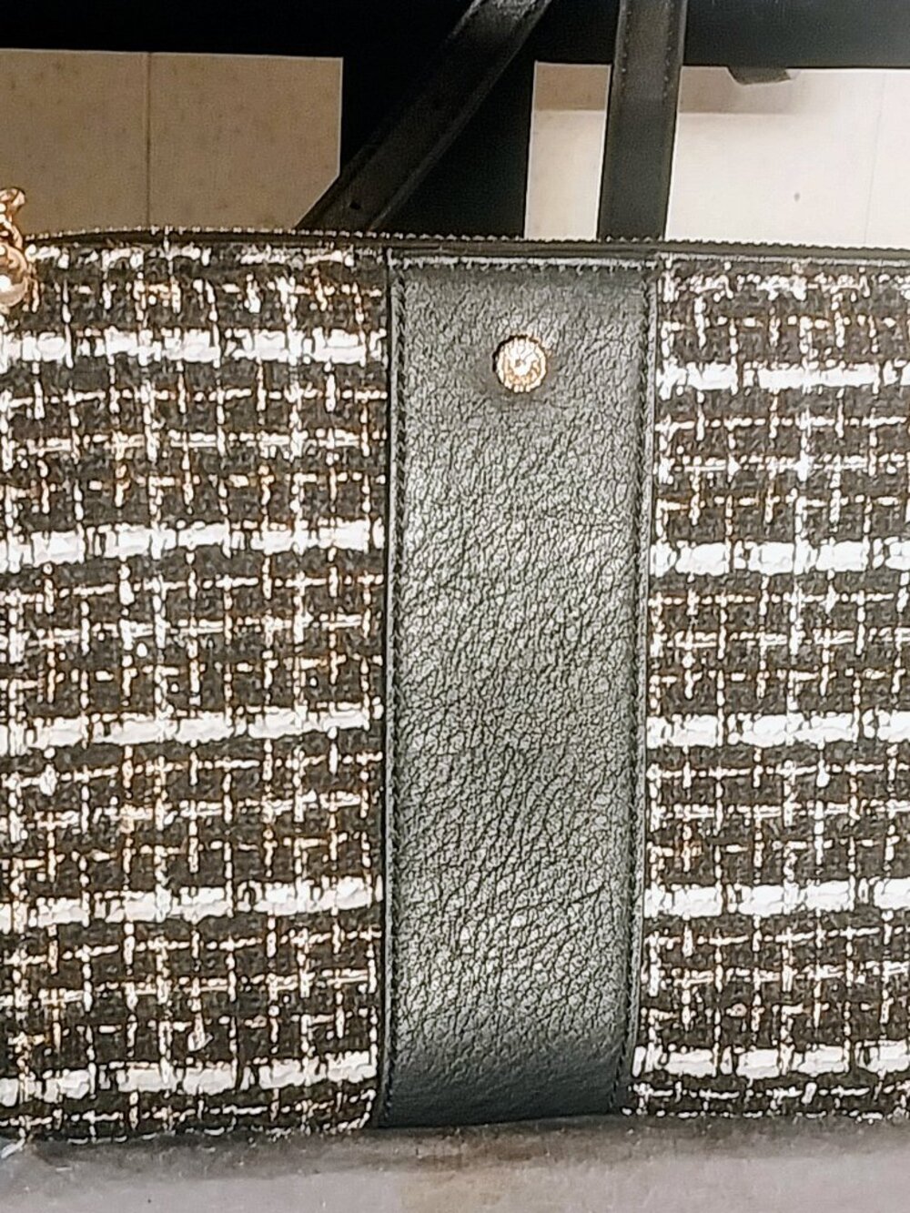 LC Lauren Conrad Candide Mini Crossbody Black/Gold Tweed 9X7X3